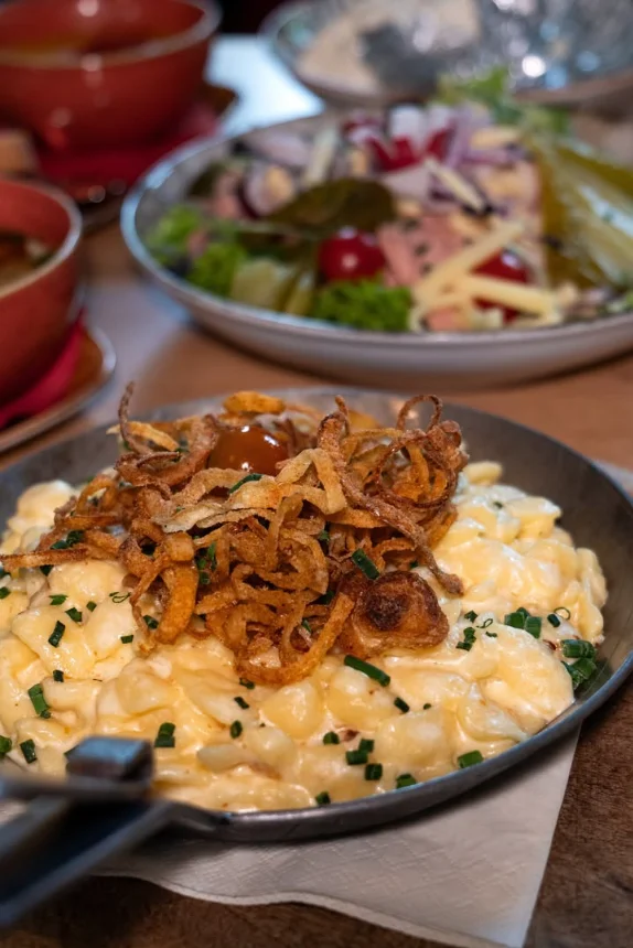 Käsespätzle mit Röstzwiebeln
